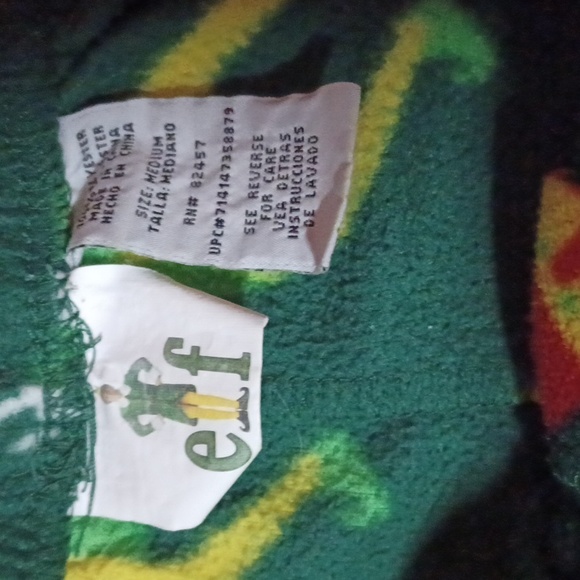 *3 FOR $20 ITEM* Elf Fleece Pajama Pants, Size M - Picture 4 of 5